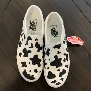 ✨Brand New Hand Painted Cow Print Vans ✨